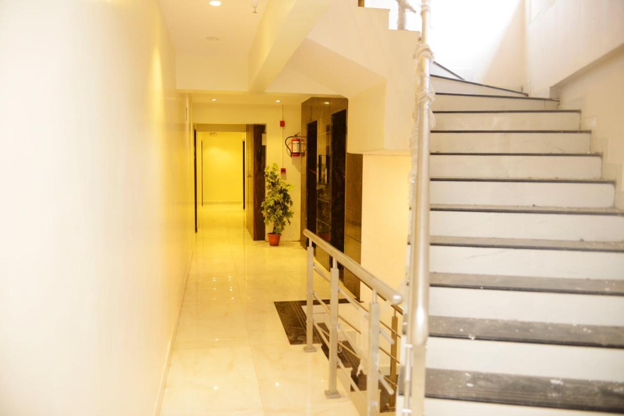 Hotel Ashyana - Near To Grant Road Station Bombay Exterior foto